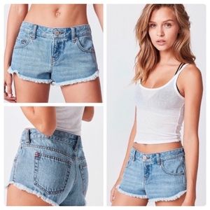 BDG Womens Tomgirl 24 Cut-Off Shorts Button Fly